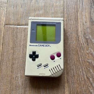 Nintendo Gameboy and four games